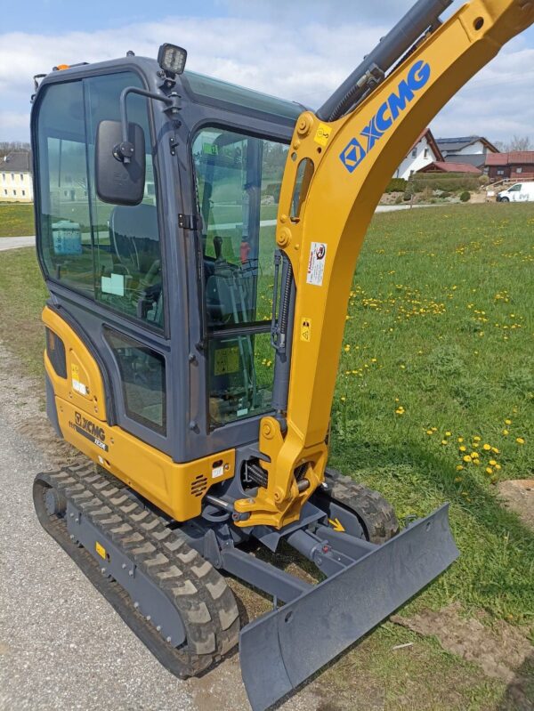 XCMG XE20E mit Kabine / Mietmaschine – Bild 7