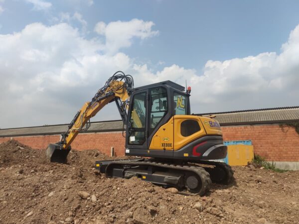 XCMG XE80E Mietmaschine – Bild 4